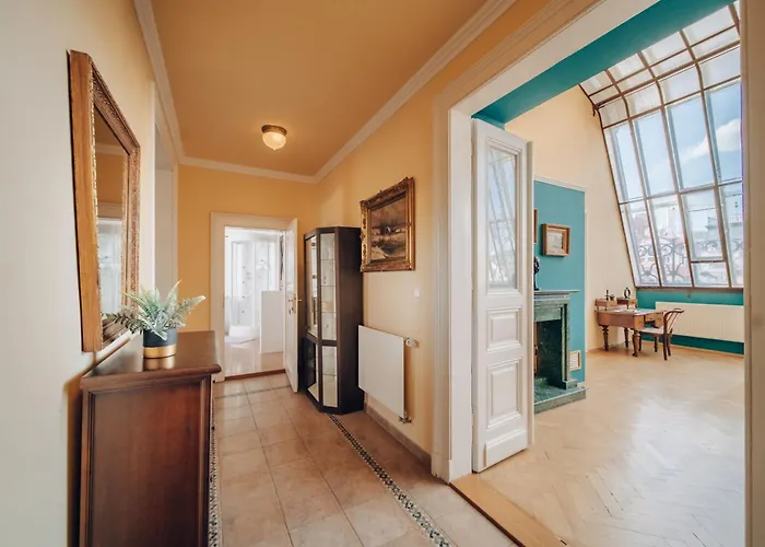 Magnificent Historical Penthouse In The Heart Of *