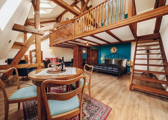 Apartmán Magnificent Historical Penthouse In The Heart Of