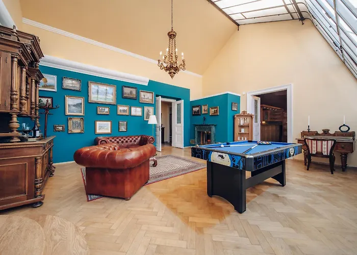 Magnificent Historical Penthouse In The Heart Of *